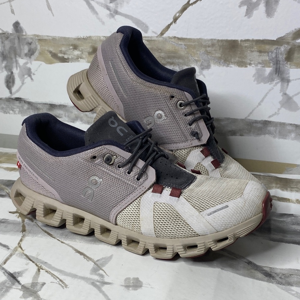 On Running Cloud Sneakers